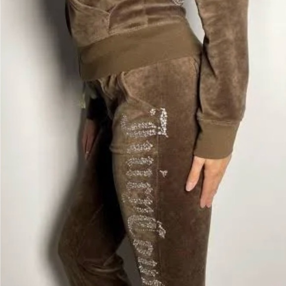 NOT SELLING!! - Picture 2 of 4